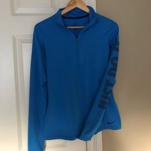 Women’s Nike Running Pullover